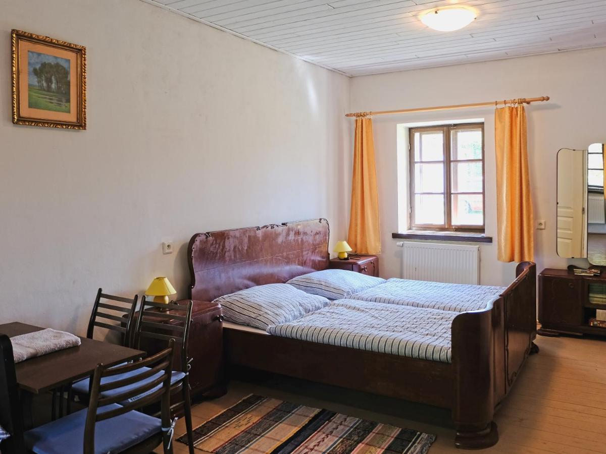 Apartmany V Broumovskem Statku المظهر الخارجي الصورة